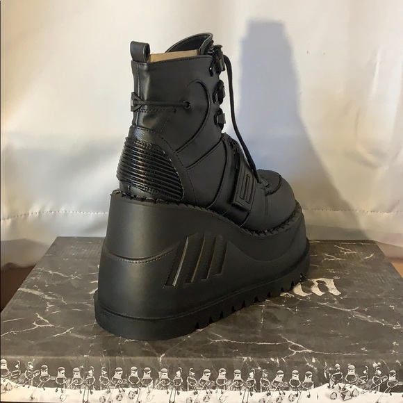 Stomp13 - Picture 9 of 14